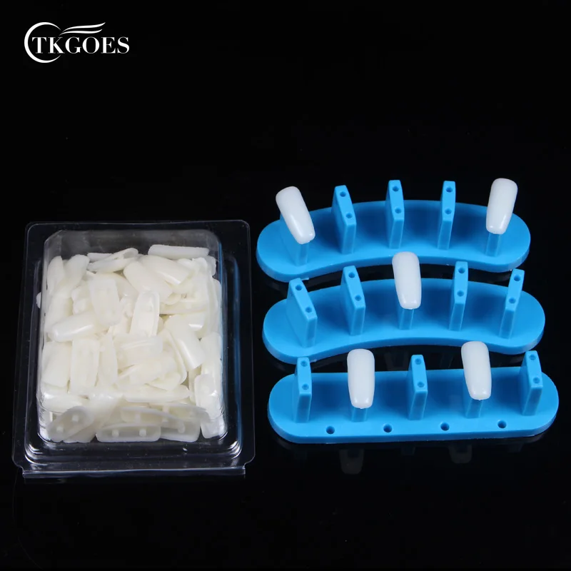 TKGOES 100 шт. квадратных пластиковых типсов для ногтей + 1 набор тренировочных