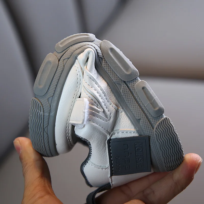 Кроссовки детские для мальчиков и девочек дышащие повседневная обувь белые