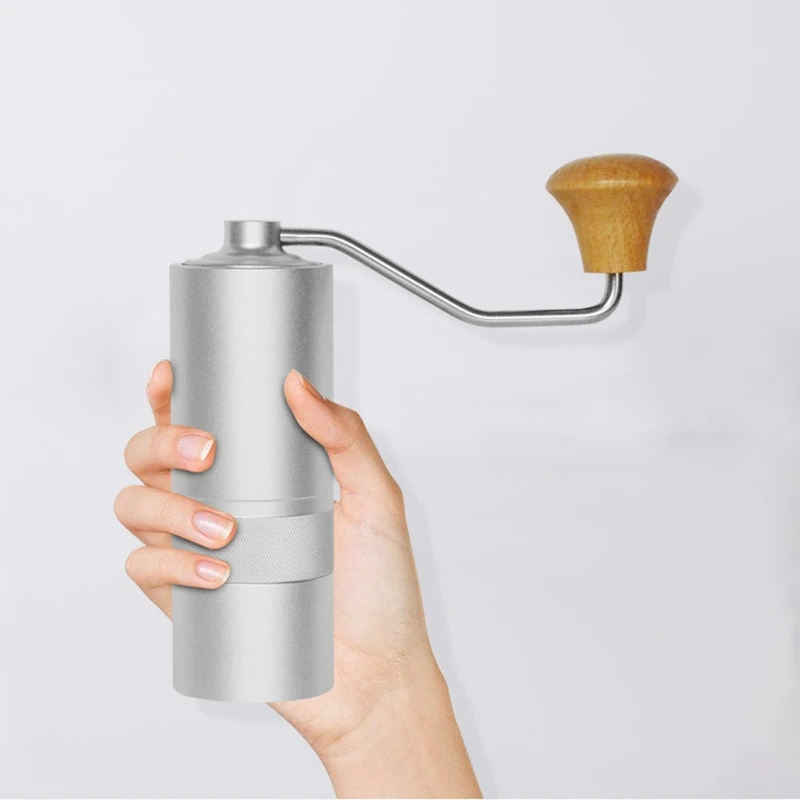 Prezzo Macinacaffè Manuale Portatile Da Viaggio In Acciaio Inossidabile Macinacaffè Italiano Portatile Per Lavaggio A Mano Argenteo