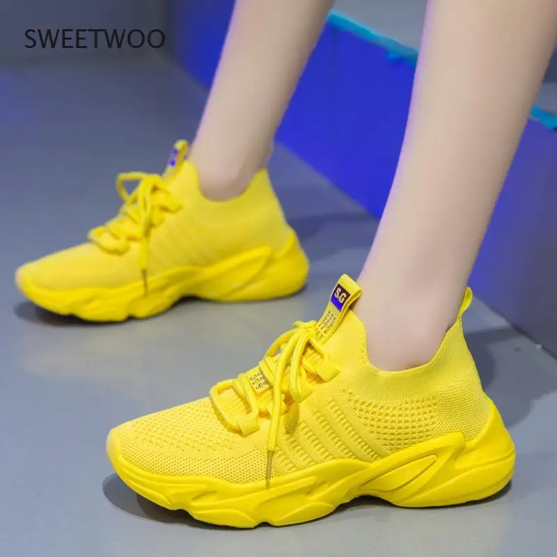 

Running Shoes Women Korean Breathable Casual Shoes Outdoor Sports Shoes Ladies Trainers Platform Walking Yellow Sneakers w