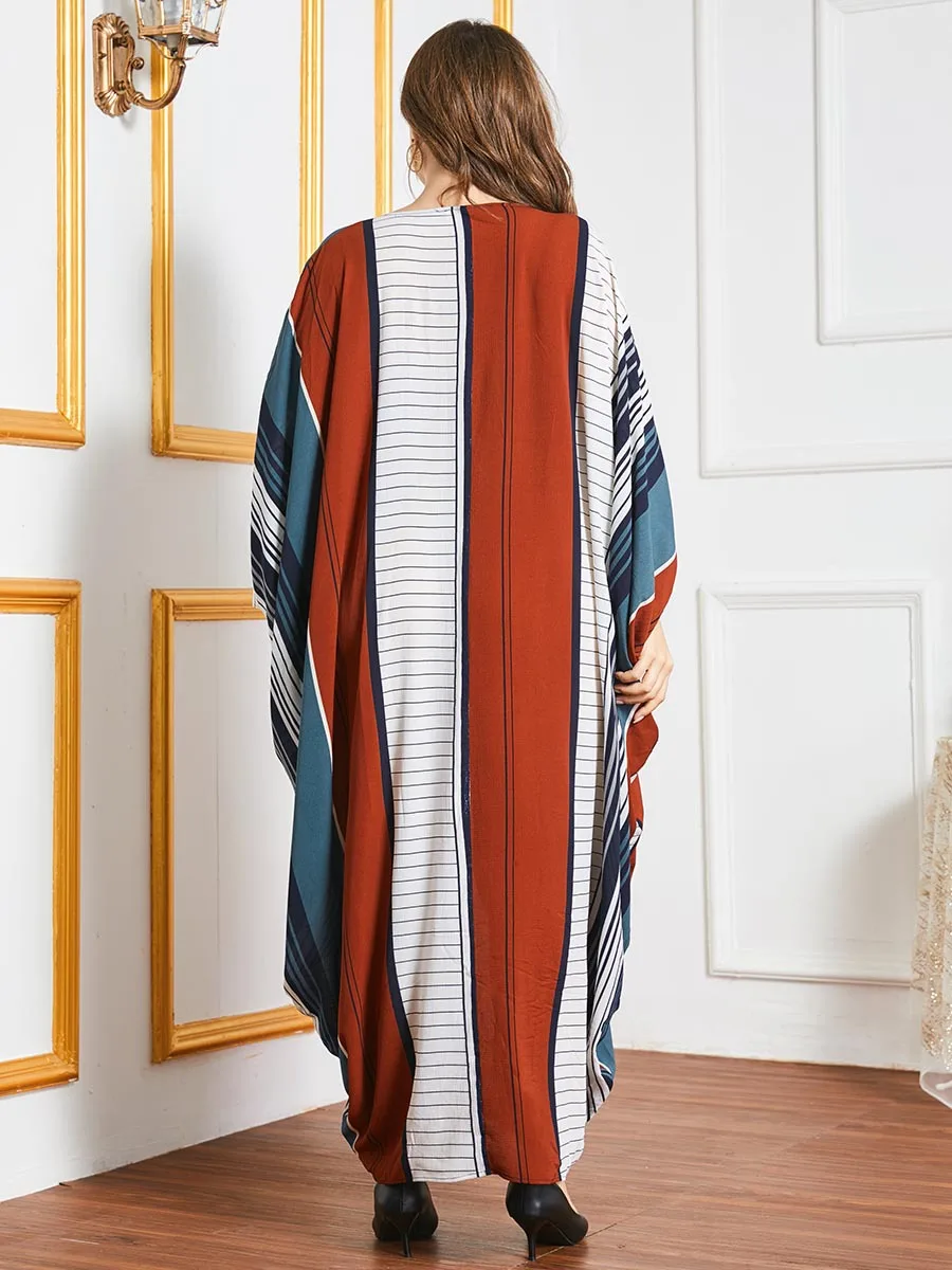 Ukuran Besar Indonesia Muslim Wanita Kebesaran Longgar Bergaris Cetak Abaya untuk Wanita Lengan Panjang Jubah Afria Pakaian