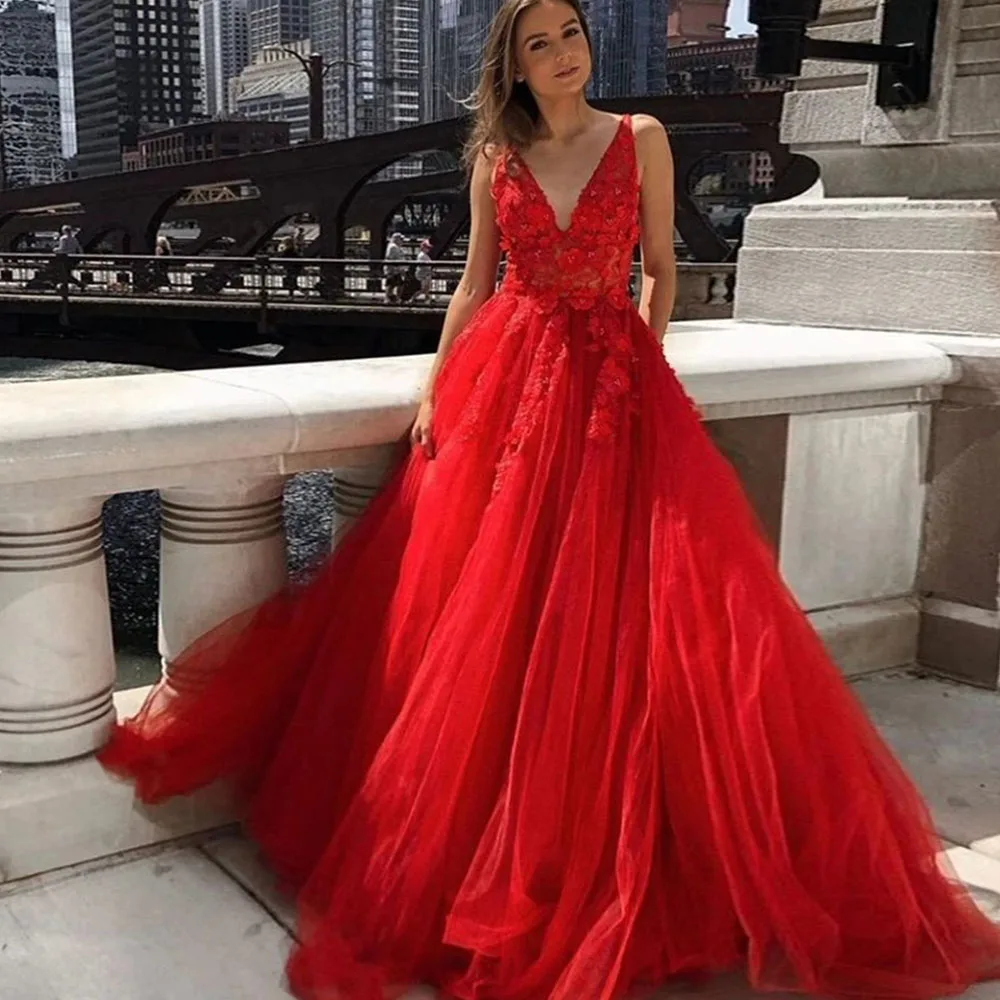 

A-line V-Neck Evening Dresses Long Luxury 2021 Appliques Navy Red Elegant Ball Gown Sexy Lace Beaded Plus Size robes de soirée