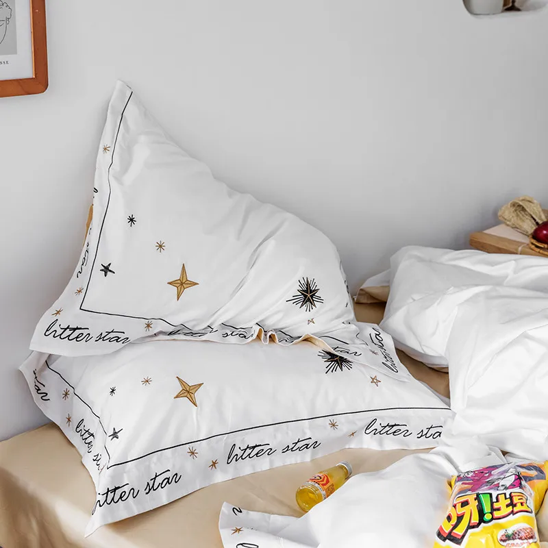 Комплект постельного белья из 4 предметов египетского хлопка и сатина | Дом сад