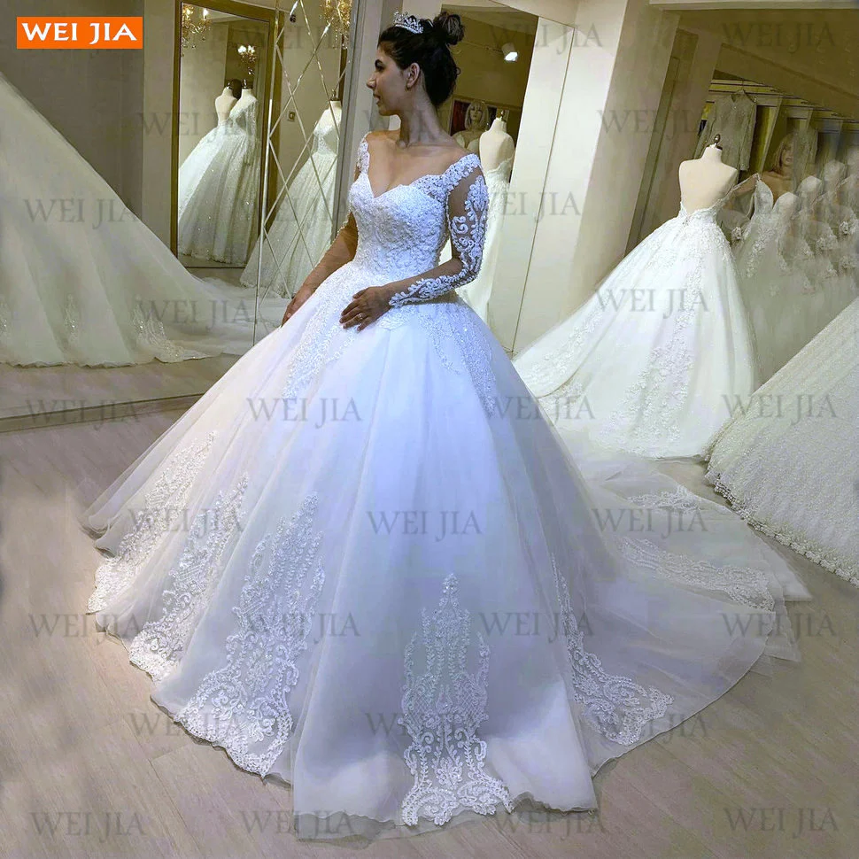 

Luxury White Wedding Gowns 2021 Long Sleeves Lace Up Vestido De Noiva Appliqued Organza Ball Gown Bride Dresses Abito Da Sposa