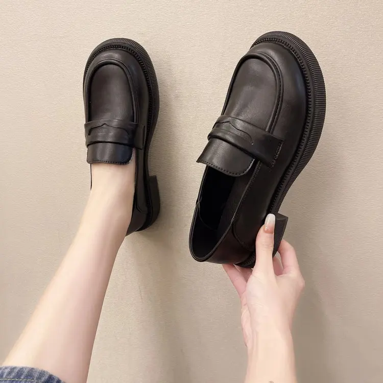 

Shoes Women Casual Sneakers Woman-shoes Slip-on 2021 Black Roses Loafers Round Toe Basic Autumn Leisure Slip-On Shallow PU Lace-