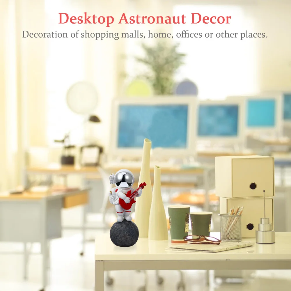 

1 Pc Resin Spaceman Adorable Desktop Ornament Resin Tabletop Ornament (Grey)