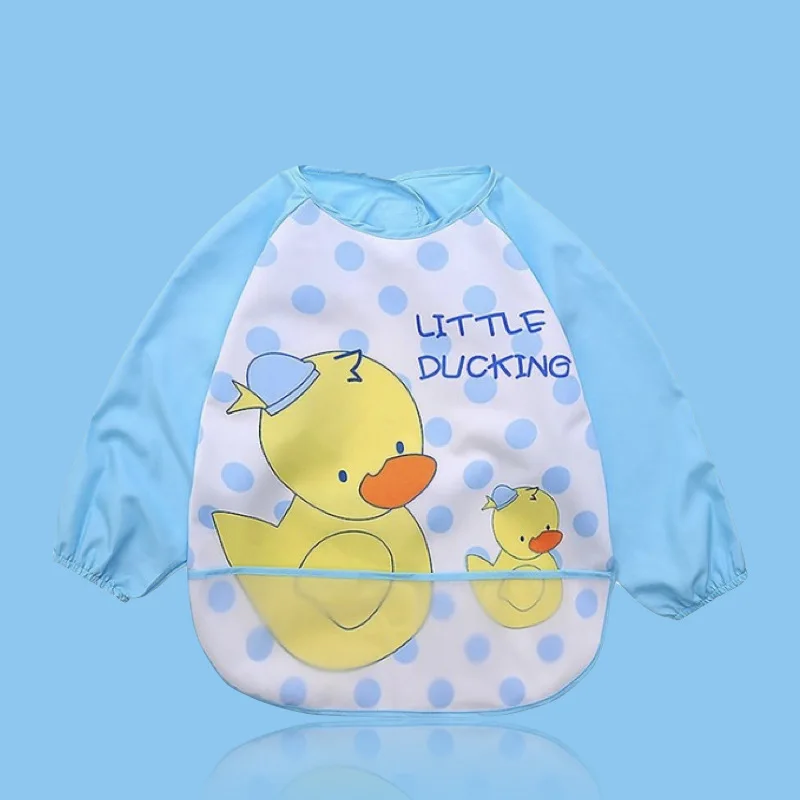 Милые детские нагрудники с героями мультфильмов непромокаемые для детей едят