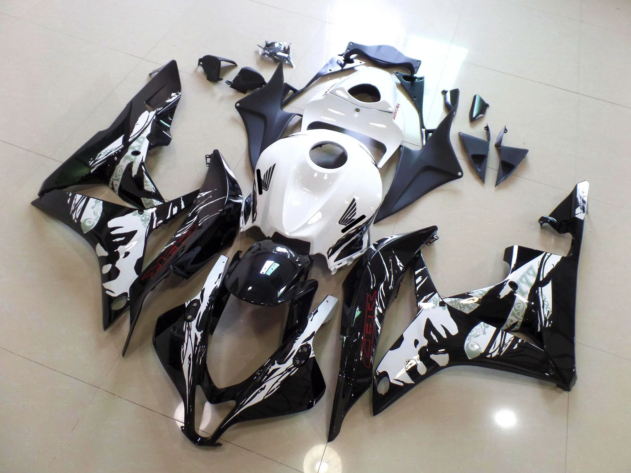 

Motorcycle Fairings Kit Fit FOR HONDA CBR600RR 2007-2008 Bodywork set High quality ABS injection Black White Girl