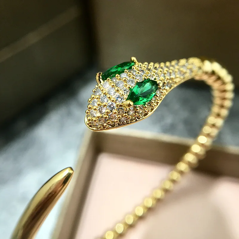 Одежда высшего качества зеленый глаз змеи Стиль микро Мозаика Топ CZ Кристаллы