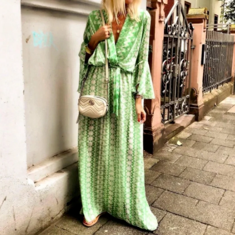 

Cottagecore Boho Geometric Printed Maxi Beach Dresses Holiday Long Flare Sleeve Loose Dress Women High Waist Lace-Up Dress Robe