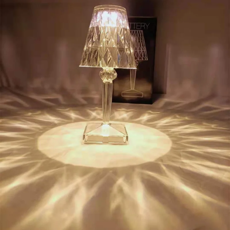 Хрустальная настольная лампа прозрачная призма настольный ночсветильник