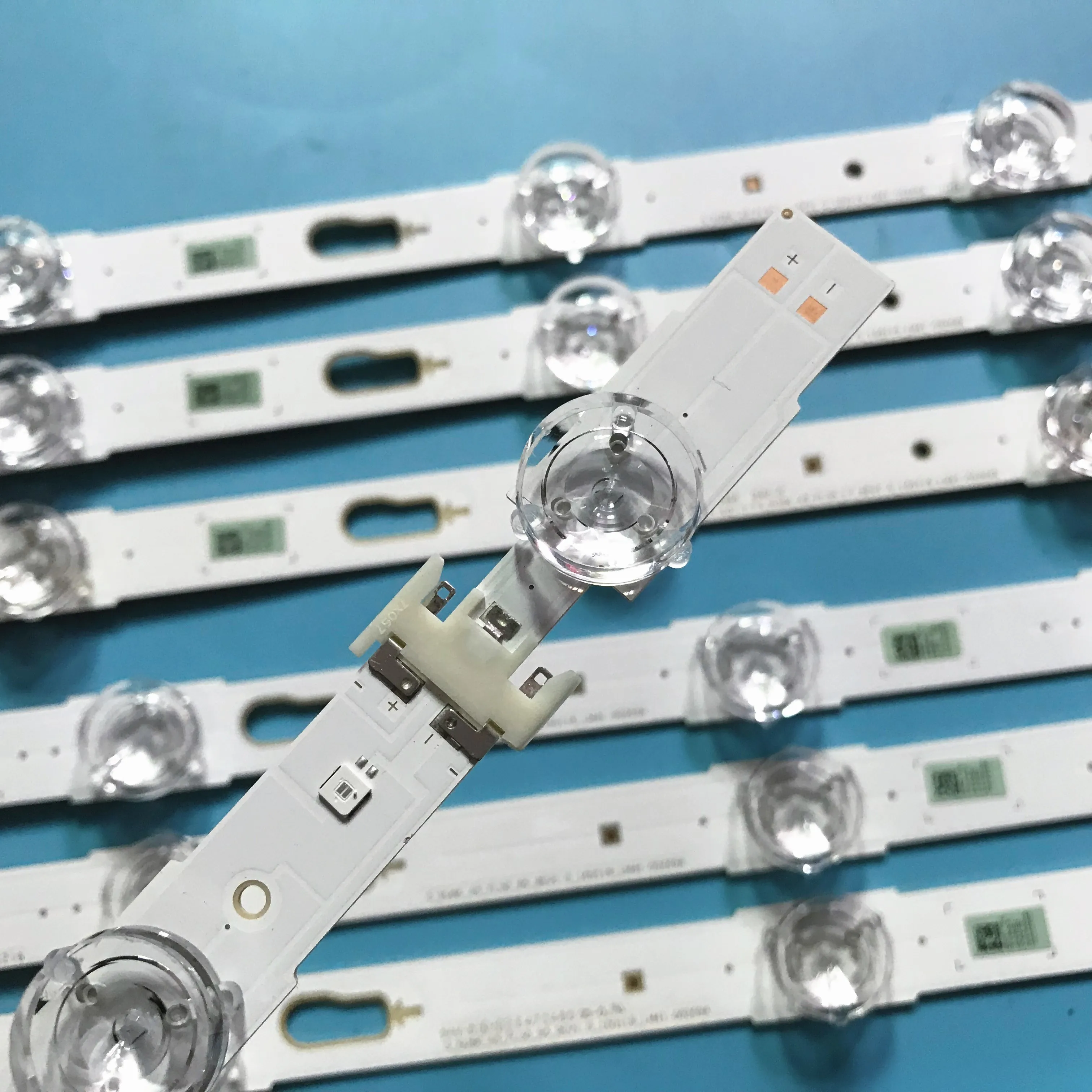 Светодиодный ная подсветка для UE43KU7000 UE43MU7000 BN96-39781A BN96-39782A V6DU-430DCA-R2 V6DU-430DCB-R2 CY-GK043HGAV1H