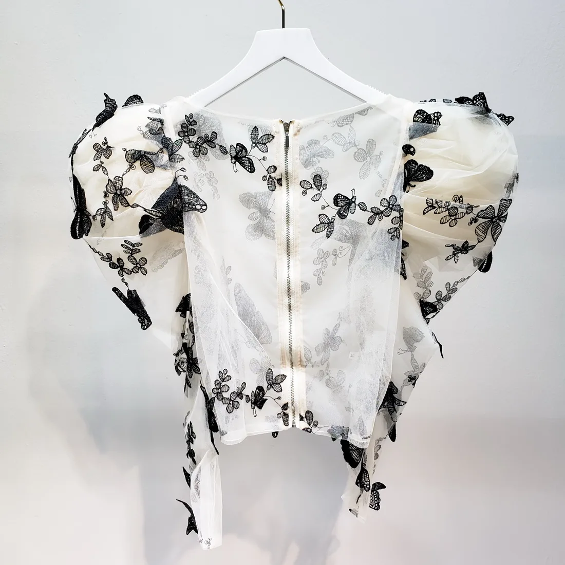 L77street Heavy Industry Mesh Butterfly Embroidered English Lantern Sleeve Perspective Slim Long Sleeve Thin Shirt