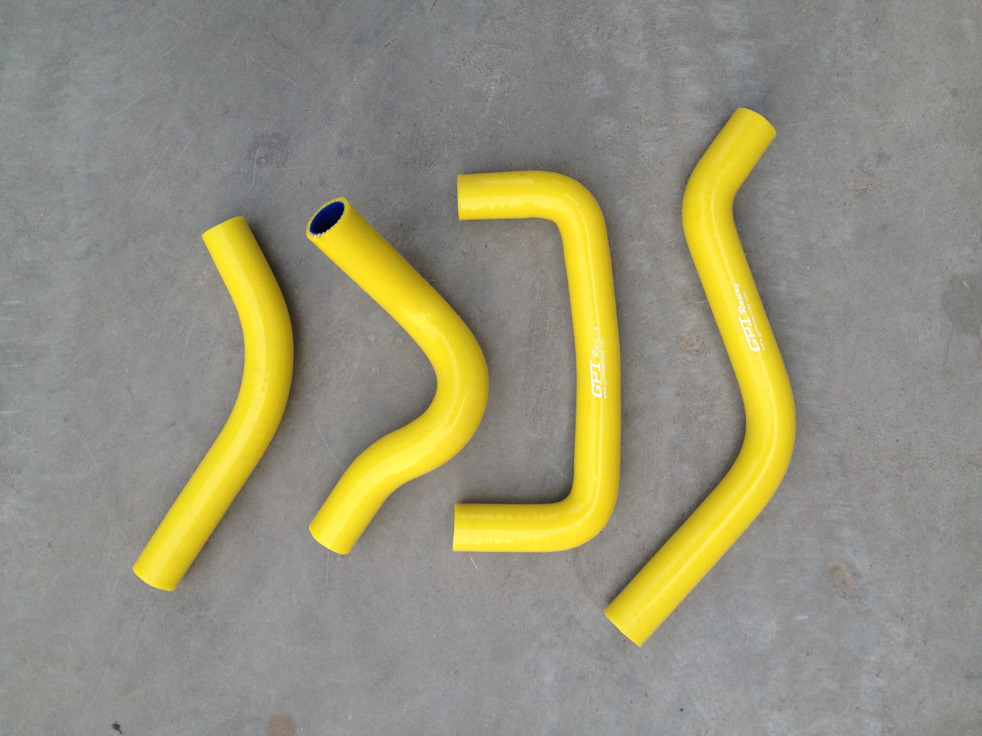 Силиконовый радиатор охлаждающей жидкости шланг для SUZUKI RMZ 450 RMZ450 2005 05 желтый |