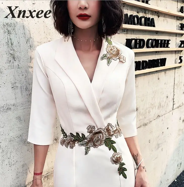 Шампанское женский банкет темперамент высокого класса дамские короткие