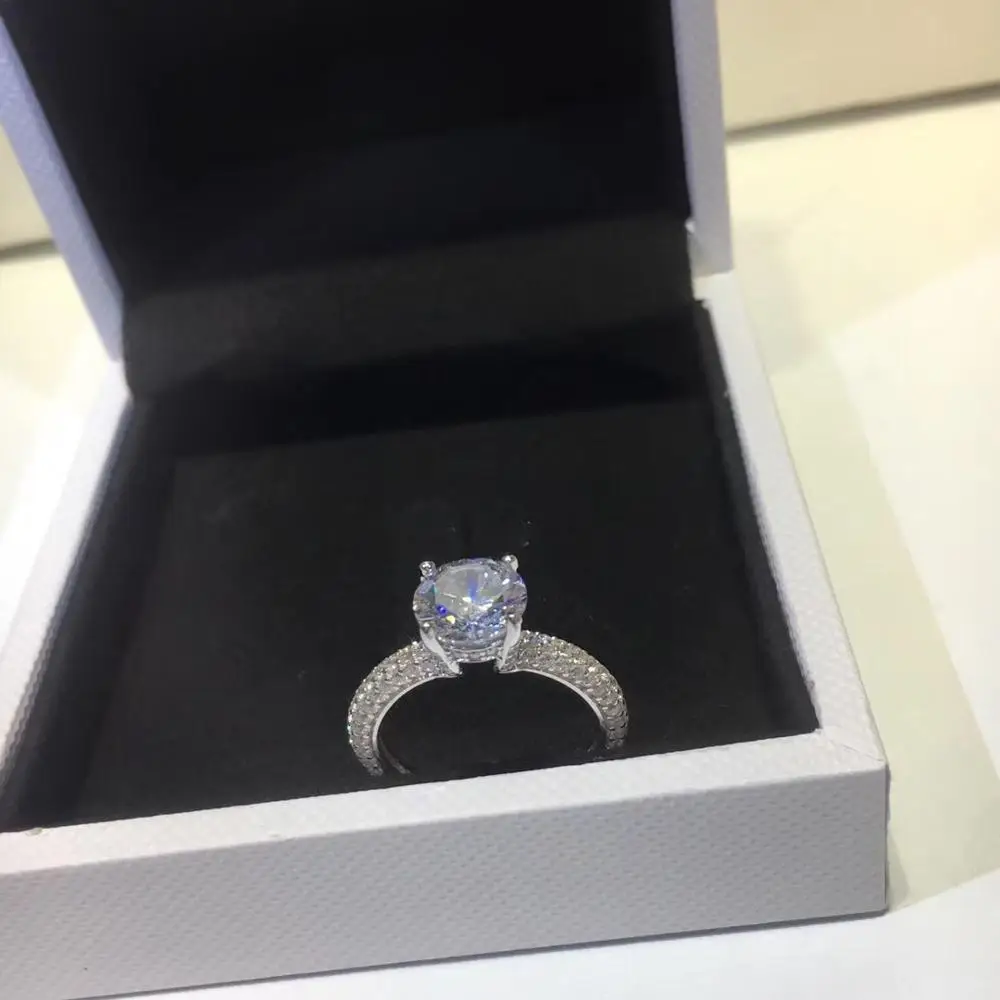 Сверкающее изящное круглое кольцо с бриллиантами роскошное CZ Кольцо цирконом