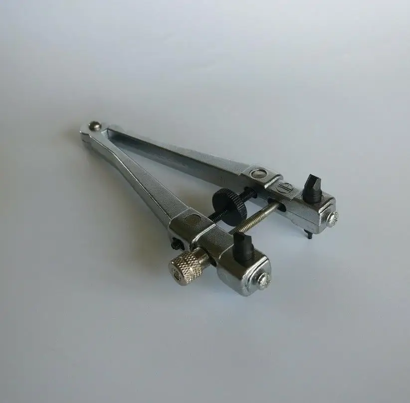 

36mm V-shape Screw Watch Back Case Opener Wrench with 2 Bits