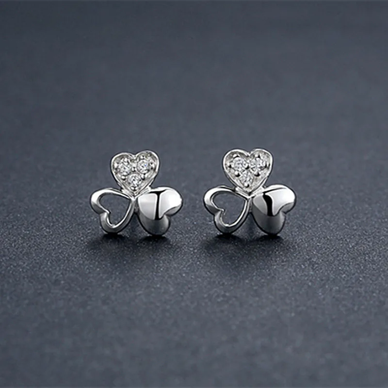 

SNCSDK Korean elegant temperament and sweet Women's Stud earrings Heart-shaped Women earrings fashion jewelry