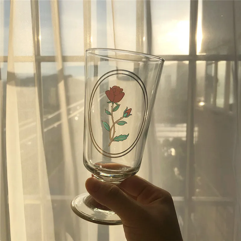 

Korean Glass Vintage Goblet Coffee Cup Luxury Retro Rose Phnom Penh Flower Wine Cup Milk Juice Breakfast Cup Goblet