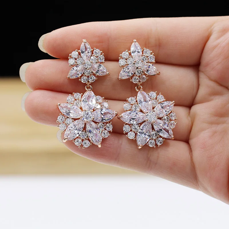 Серьги с подвесками из 18-каратного золота ювелирные украшения кисточками