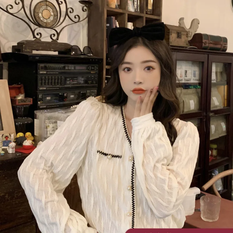 

Button Up Shirt Women Single Breasted Shirt Autumn Temperament Long Sleeve Top Foreign Style Design Shirt Women