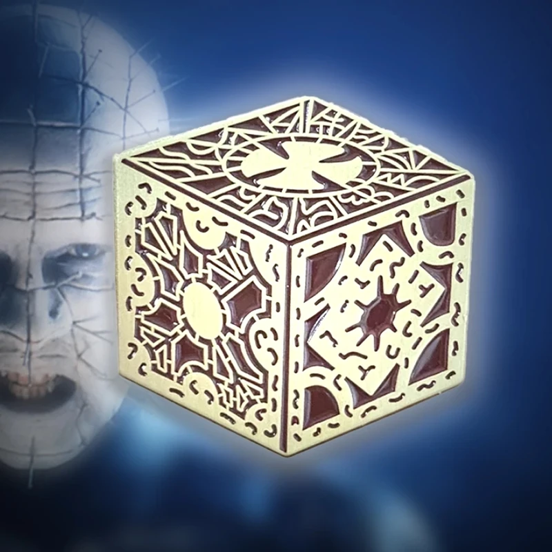 Металлические эмалированные Броши Hellraiser в форме пазла, булавки для лацканов, модные ювелирные аксессуары