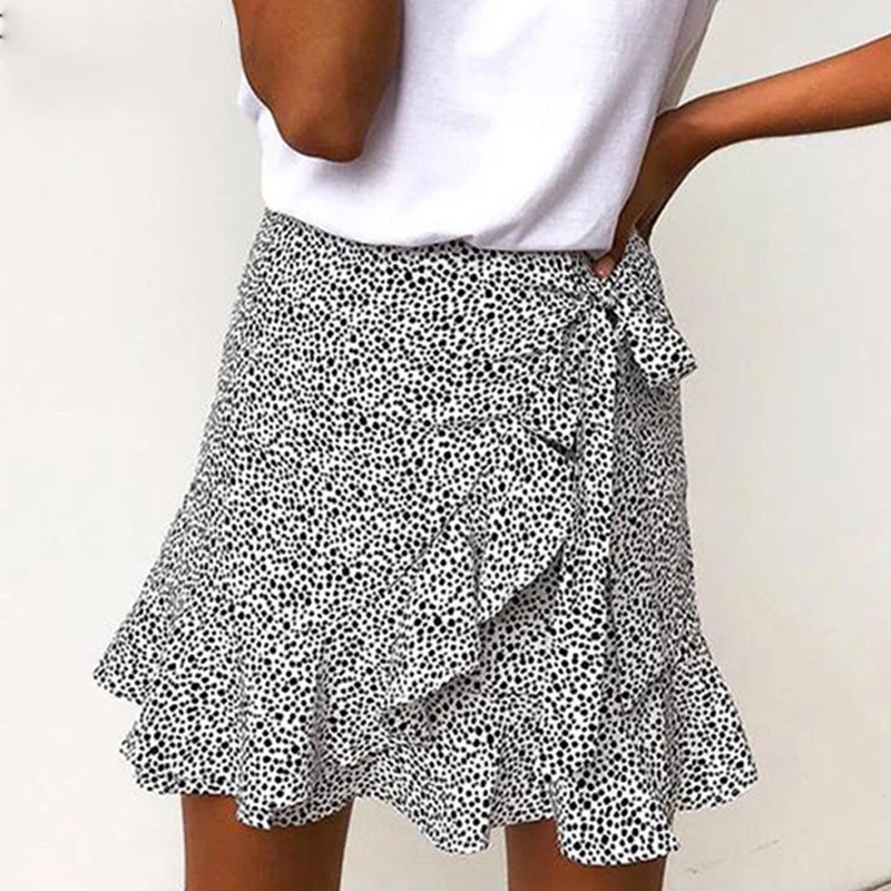 Женская летняя мини юбка в горошек белая или красная пляжная Повседневная