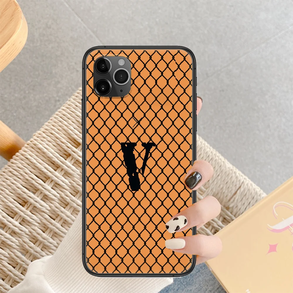 

brand Vlones fashion Phone Case Cover Hull For iphone 5 5s se 2 6 6s 7 8 12 mini plus X XS XR 11 PRO MAX black luxury cover 3D
