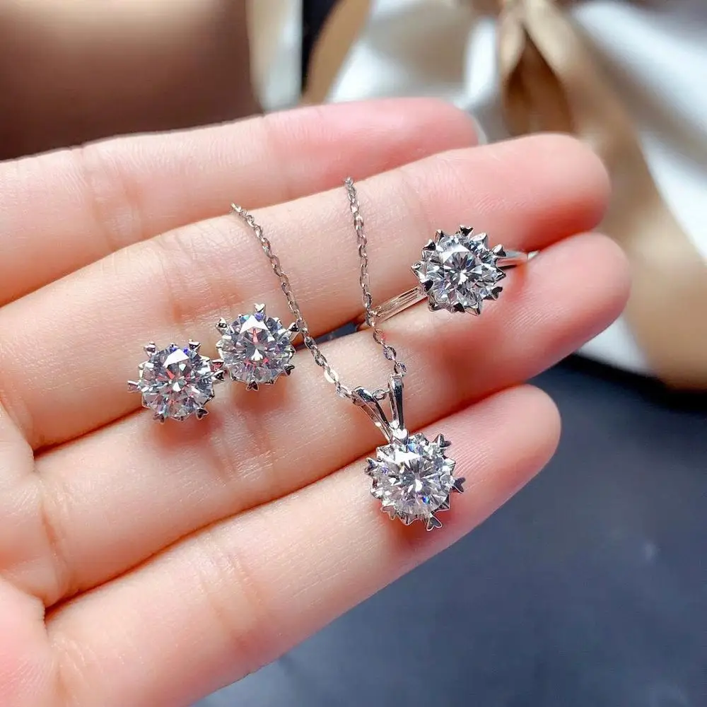 

New Moissan Diamond 925 Silver Elegant Luxury High-end Design Ring Pendant Earring Set