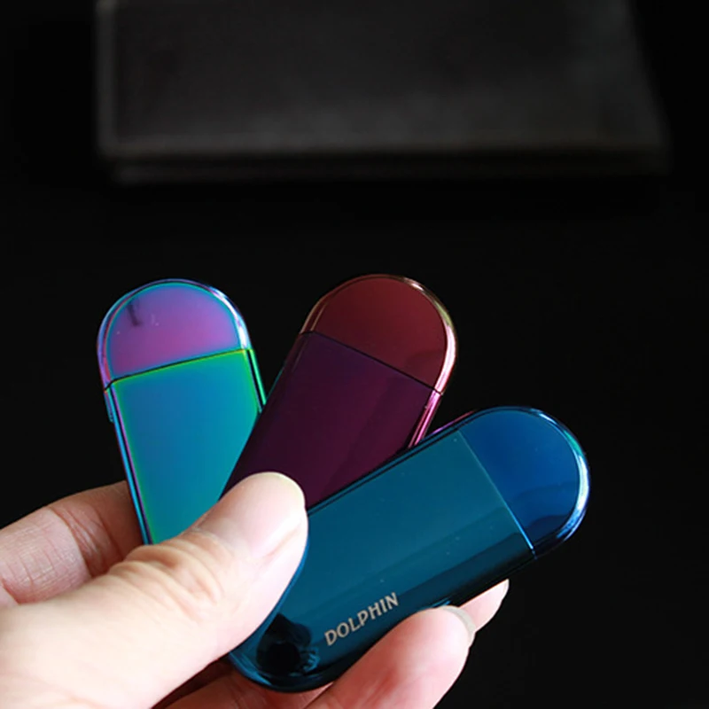 

TH Ultra Thin Flint Free Fire Lighter Butane Gas Metal Grinding Wheel Compact Lighter Inflatable Mini Cigarette Portable Lighter