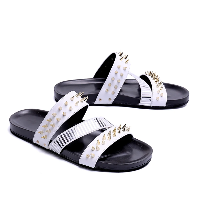 Белые сандалии с заклепками модные мужские из натуральной кожи открытым носком в