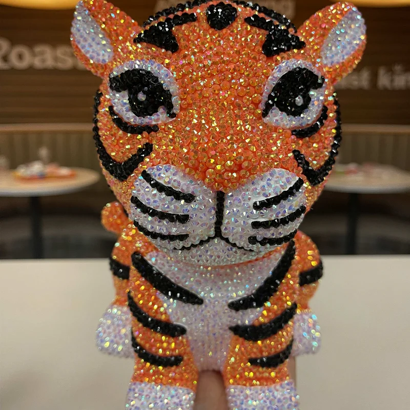 Копилка Тигр с инкрустацией стразами копилка для детей и взрослых украшение дома