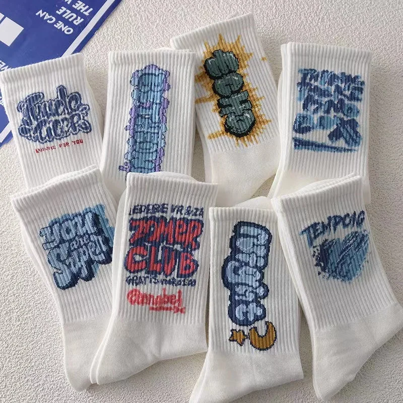 

Детские осенне-зимние студенческие носки Корейская версия китайских граффити чулки для девочек милые белые модные
