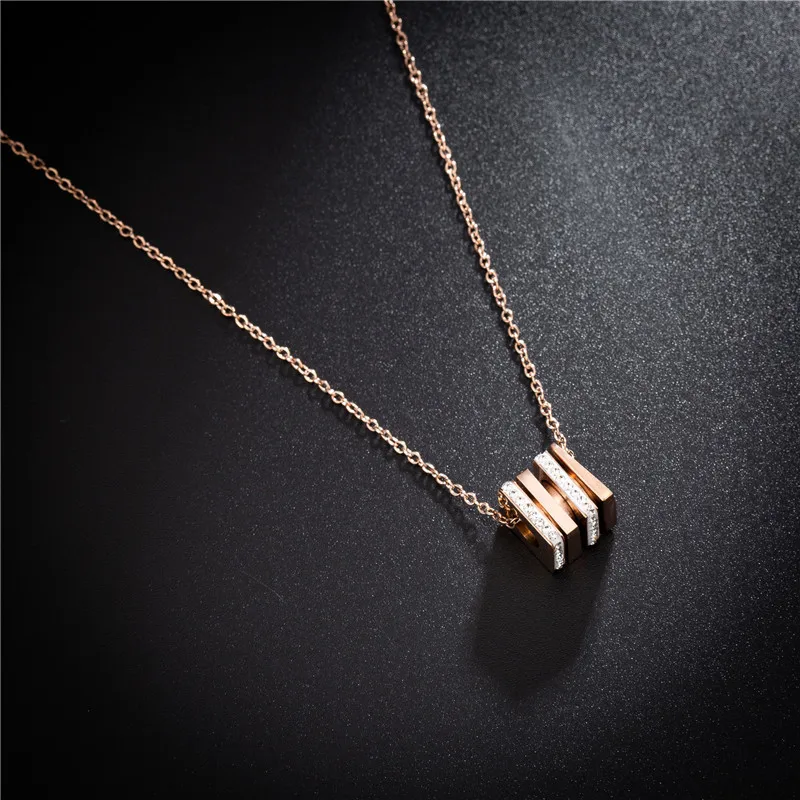 

Korea Zircon Squre Necklace Titanium Steel Women's Necklace 2021 Fashion Jewelry Rose Gold Wedding Jewelry Gifts RN003