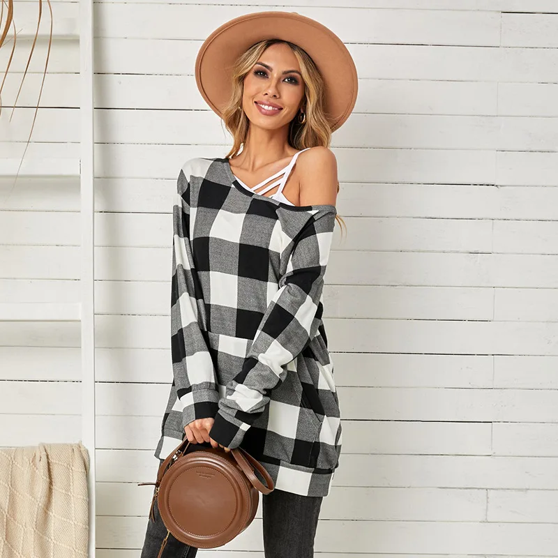 

European and American Plaid Top Women's Autumn Winter New Splicing Round Neck Medium and Long Leisure Pullover Sweater