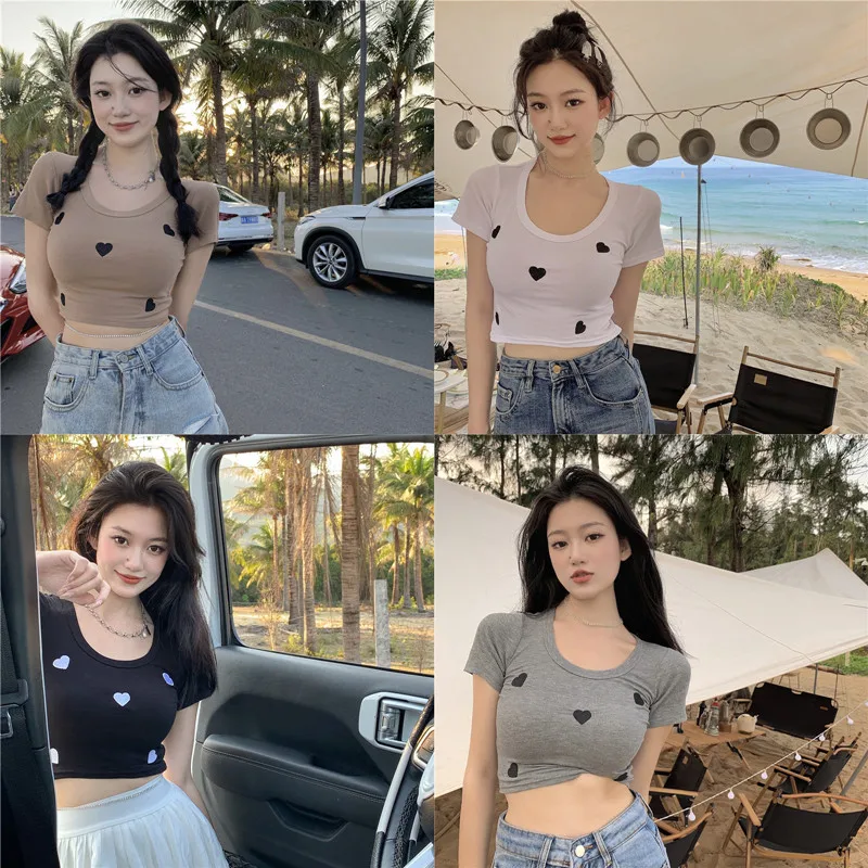 

Short-sleeved t-shirt feminine umbilical exposed summer 2021 new wild and thin Korean version of the printed love short y2k top
