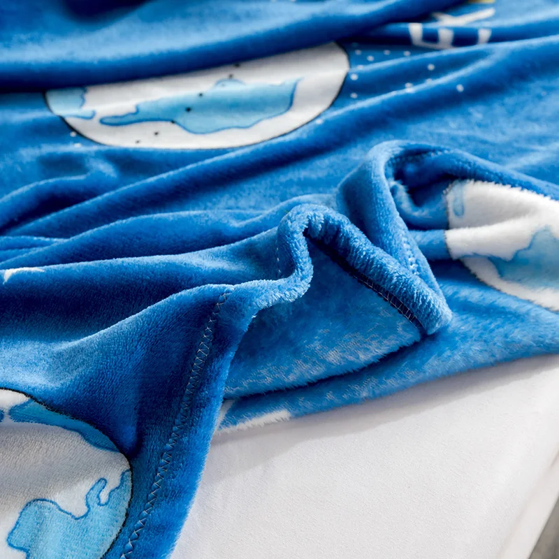 

Universal 200x230cm Polar Microfiber Bedspread Blanket Cover Flannel Blanket for The Sofa/Bed/Car Portable Plaids