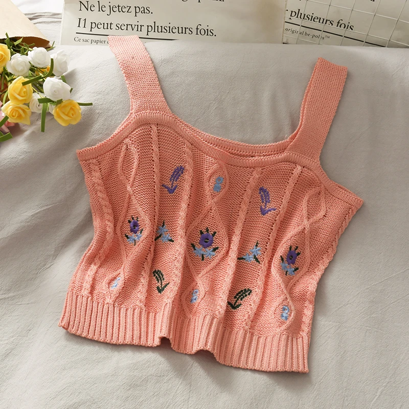 

Pearl Diary Women Knitted Crop Camis Top Ladies Floral Embroidery Knitted Short Vest Summer Sweater Vintage Tank Crop Camis Top