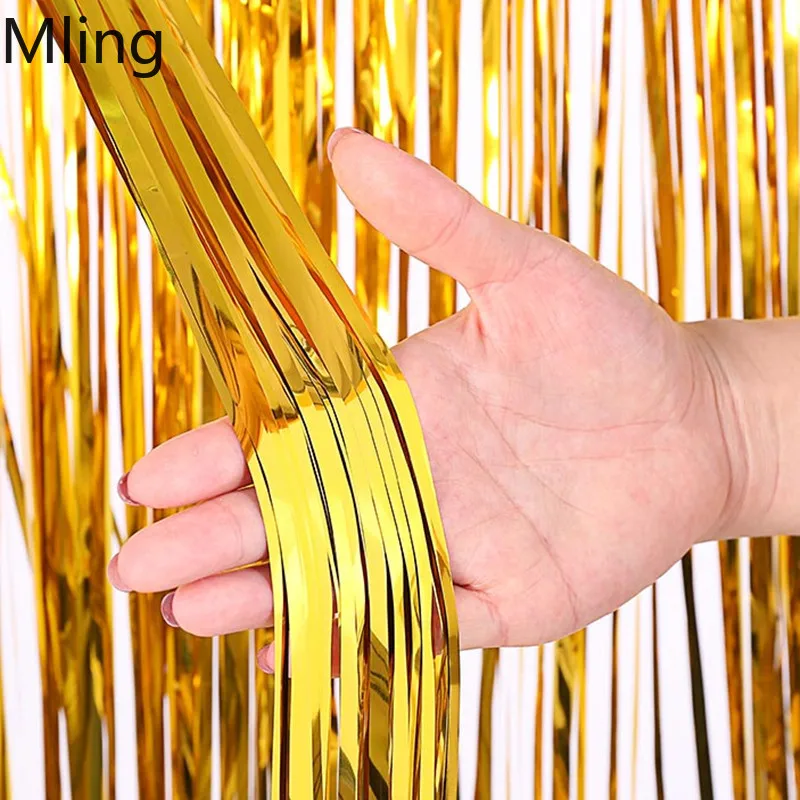 Свадебный фон для фотосъемки с блестками золотистого цвета бахромой из фольги и