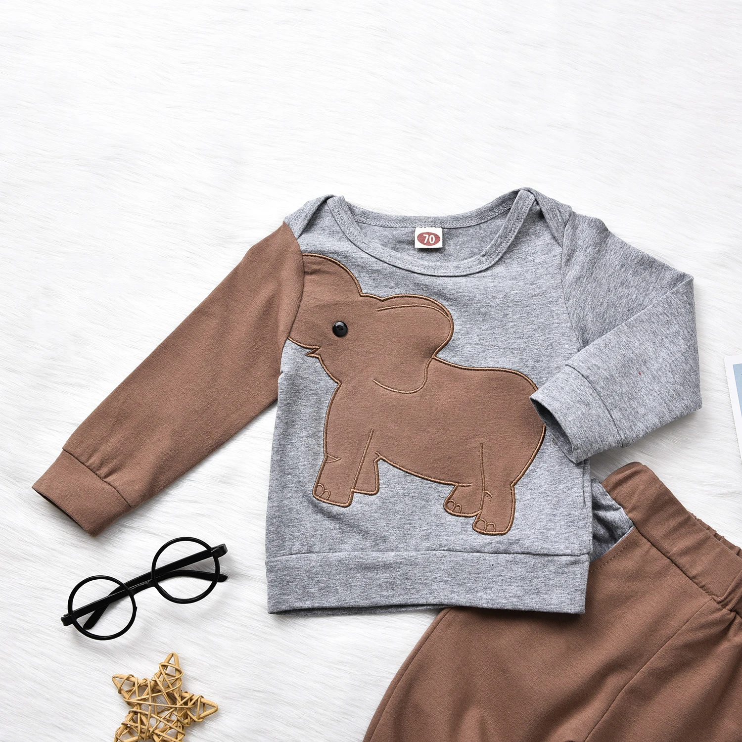 Комплекты хлопковой одежды для маленьких мальчиков и девочек с изображением