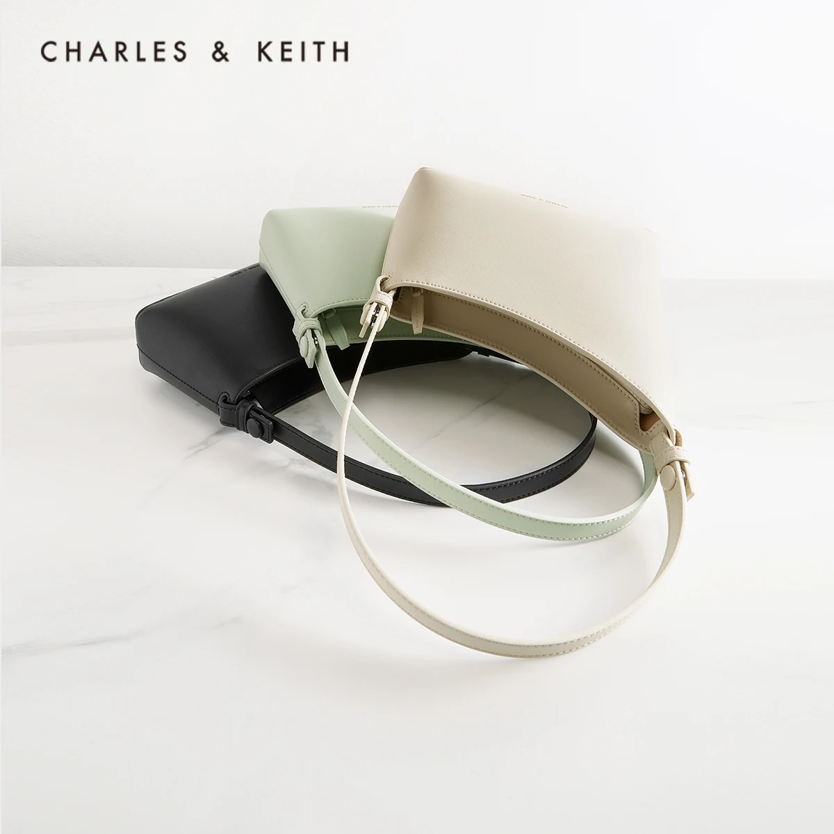 

CHARLES＆KEITH Новинка на Весна 2021CK2-50781526Женская модная сумка через плечо на молнии
