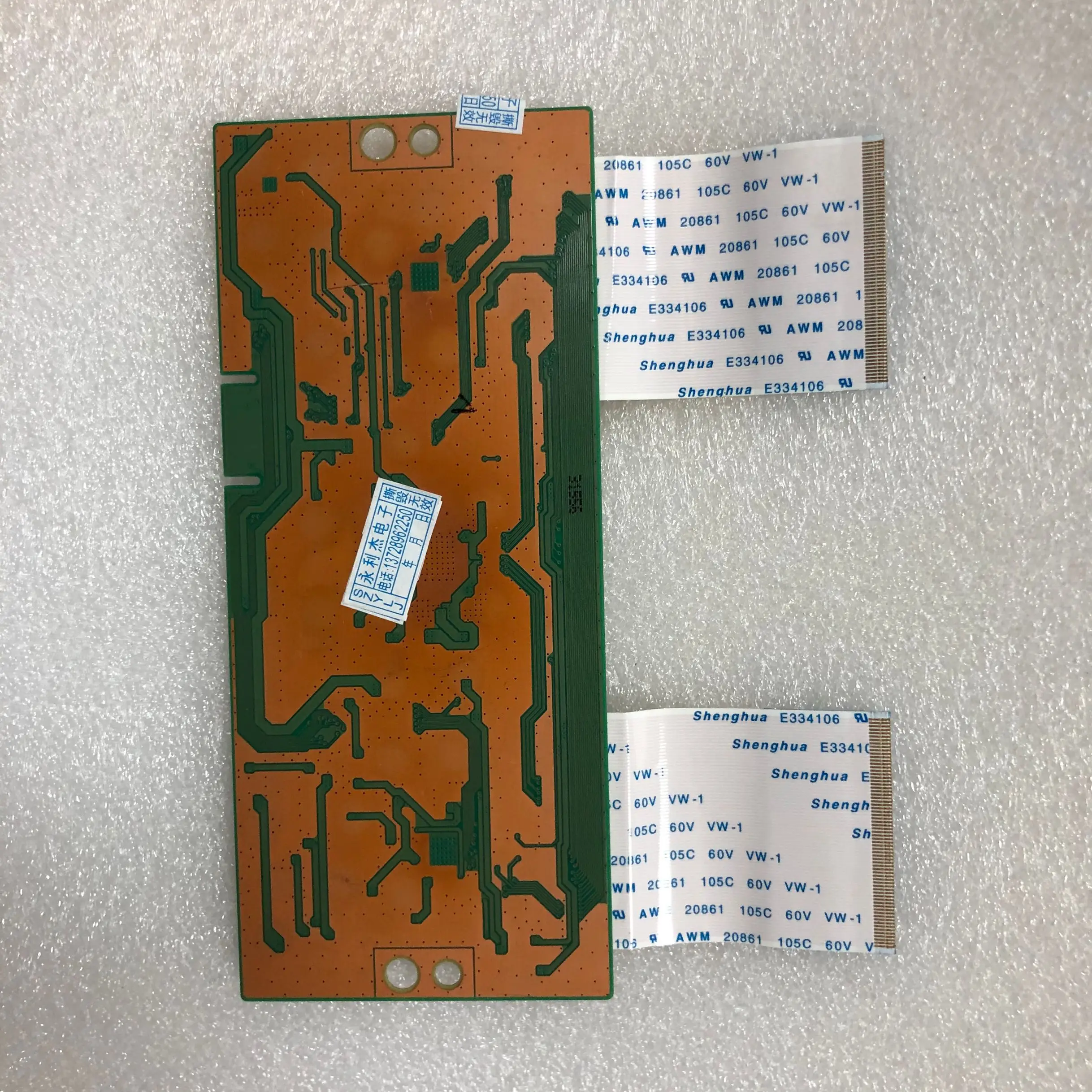 1 шт. L554UCC1 15Y GU11BPCMTA4V0.1 15Y_GU11BPCMTA4V0.1|ЖК-экраны и панели для планшетов| |