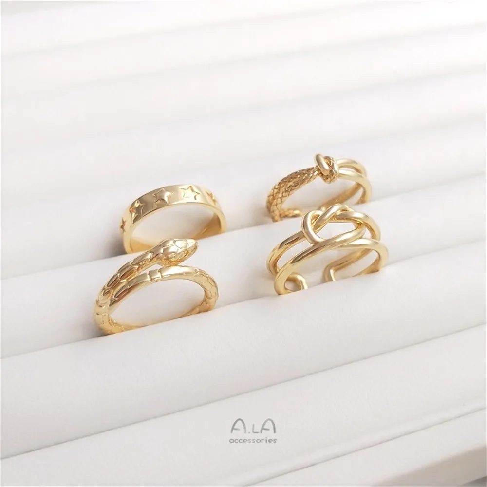 

Fashion abstinence 14 square Jin ring serpentine ring five ring ring cold light luxury grid red finger ring
