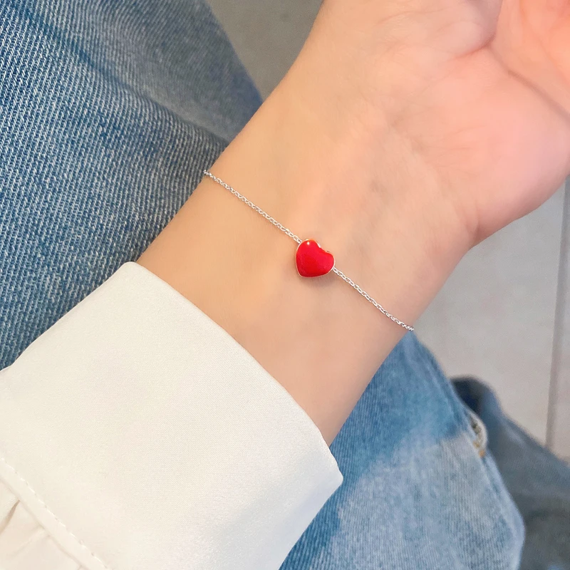 

Fashion Jewelry Red Heart Charm Bracelet Popular Design Sweet Temperament Metal Chain Bracelet For Women Accessories Party Gift