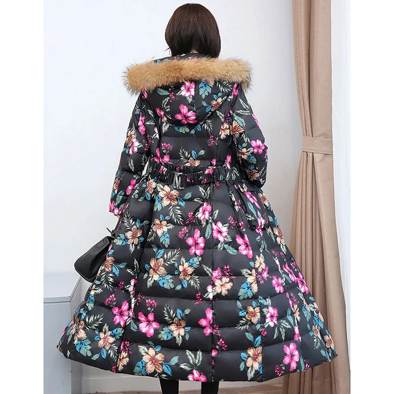 Новинка Зима 2022 Женская длинная приталенная куртка с большим меховым воротником