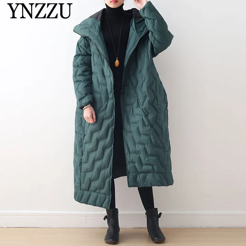 

2021 Winter Green Long sleeve Women parkas Hooded Thick warm Long coats Oversize Loose irregular Female Down cotton YNZZU 9O007