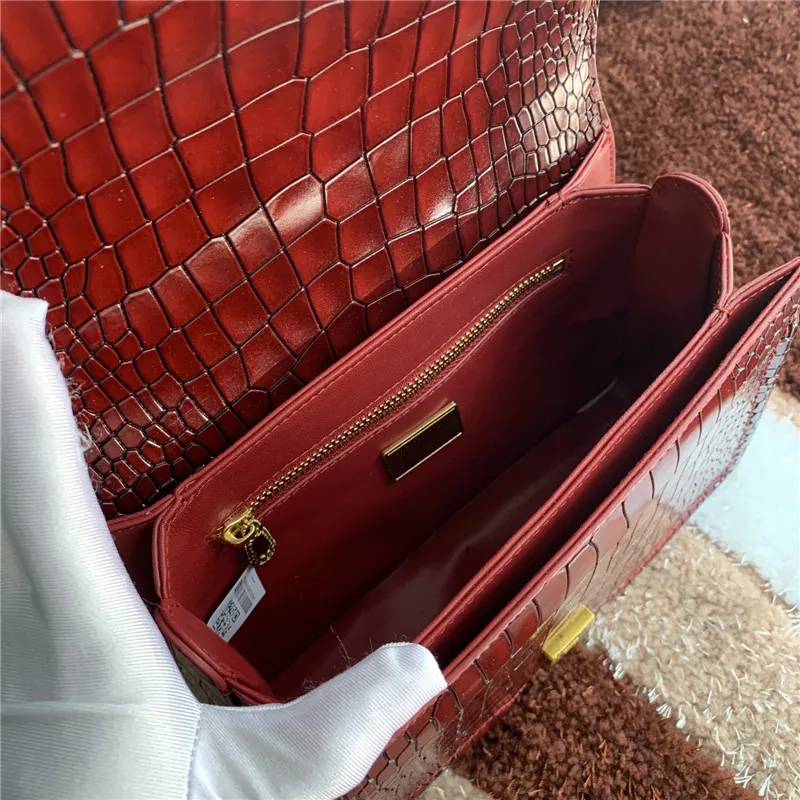 

High quality genuine leather Fashion letter buckle small square bag crocodile single shoulder bag Luxury designer handbag