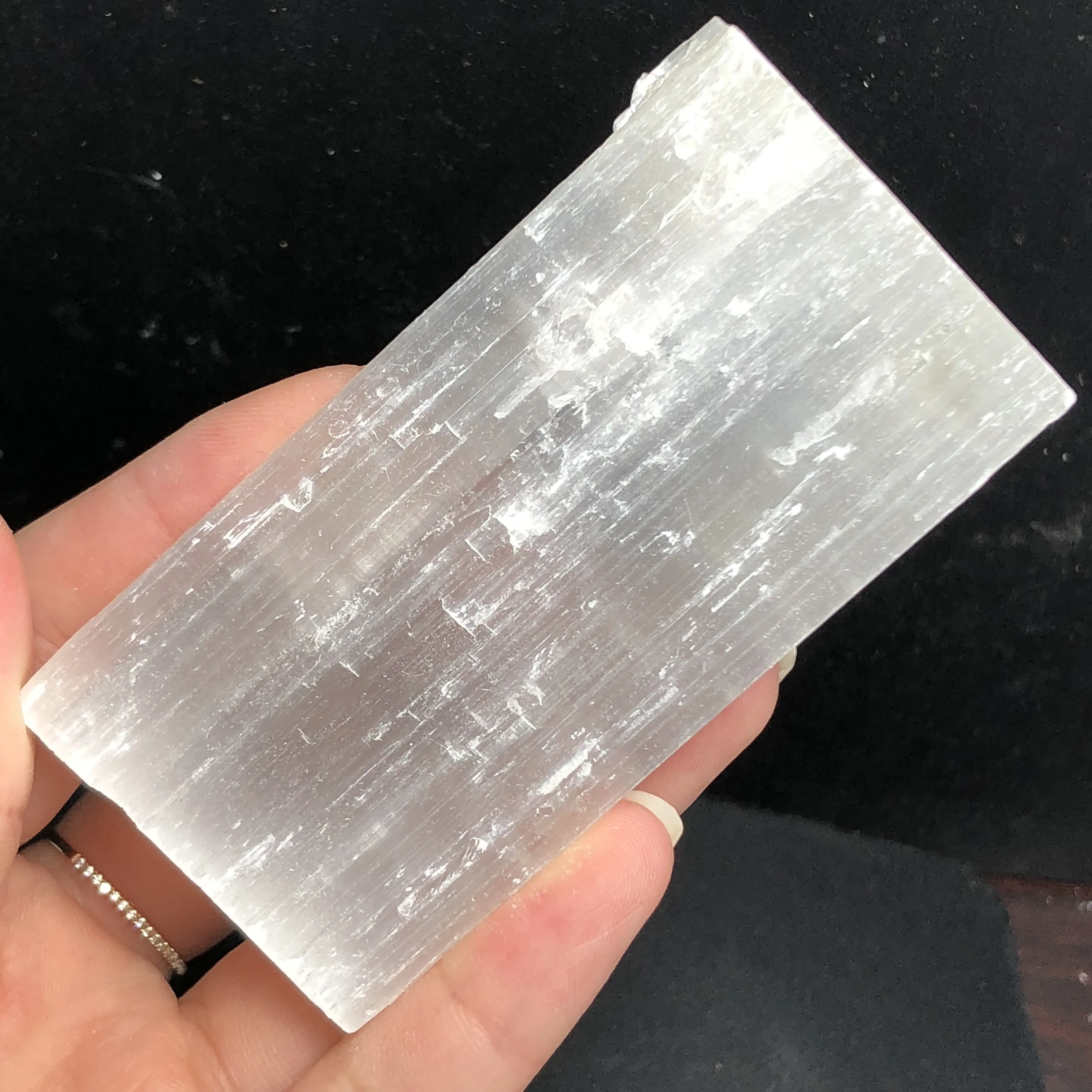 Натуральные палочки селенита грубые гипсовые кристалл нерегулярные колонны