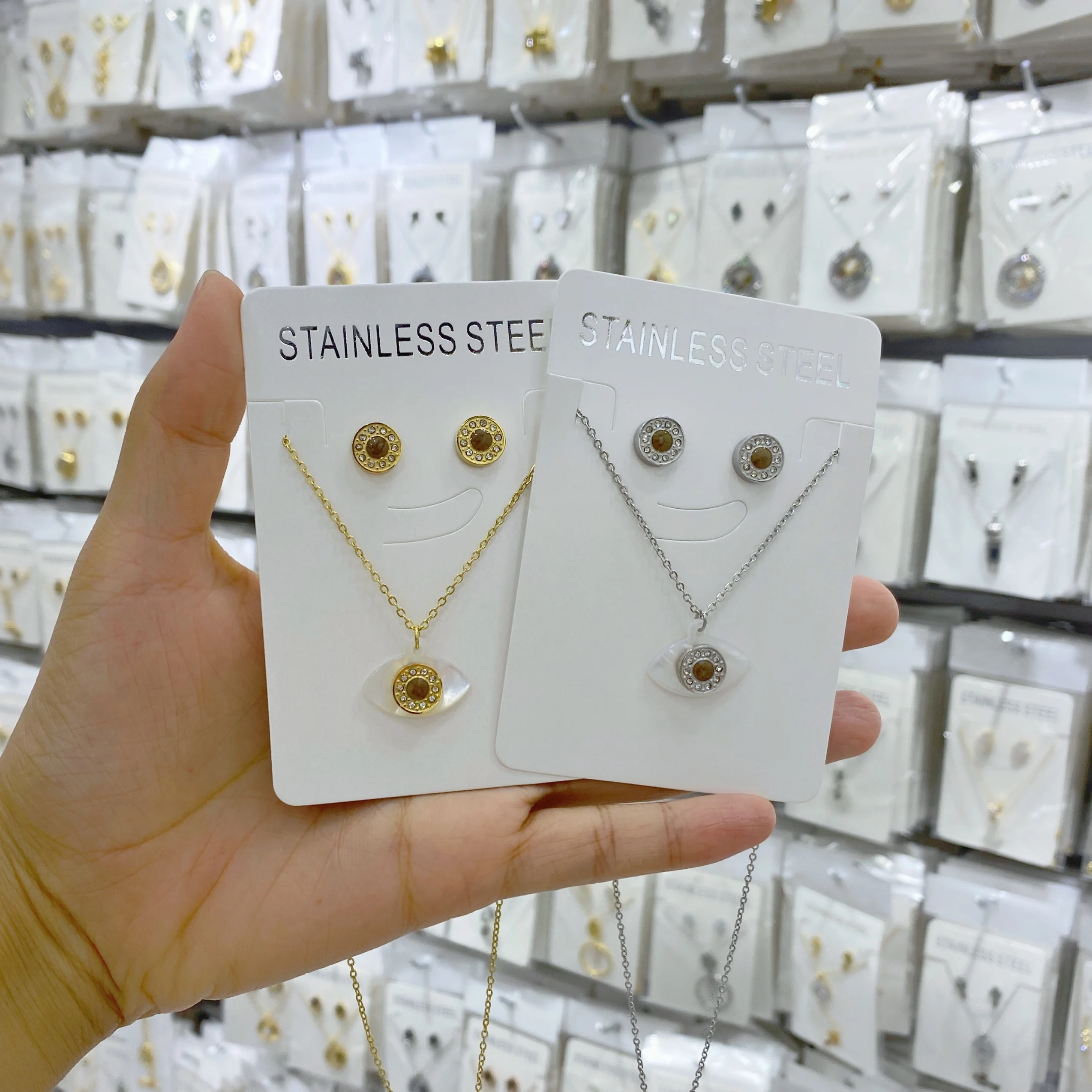 

Eye of the demon Necklace Titanium Stainless steel Gold Silver Color Rock and roll Style Fashion Women Jewelry Birthday Gift