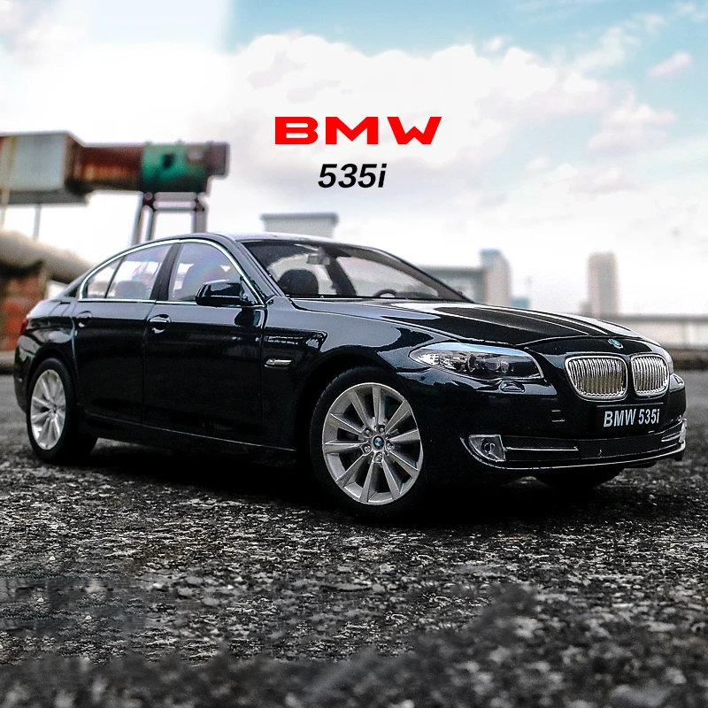 Модель автомобиля из сплава BMW 535i в масштабе 1: 1 | Игрушки и хобби